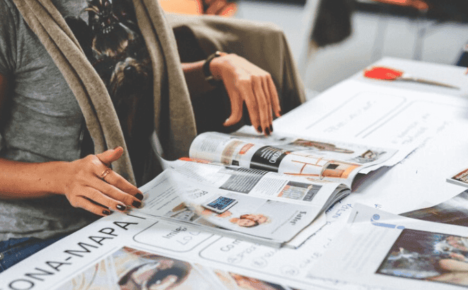 El código de barras ISSN, clave para publicaciones seriadas, como revistas, boletines y periódicos, entre otros.